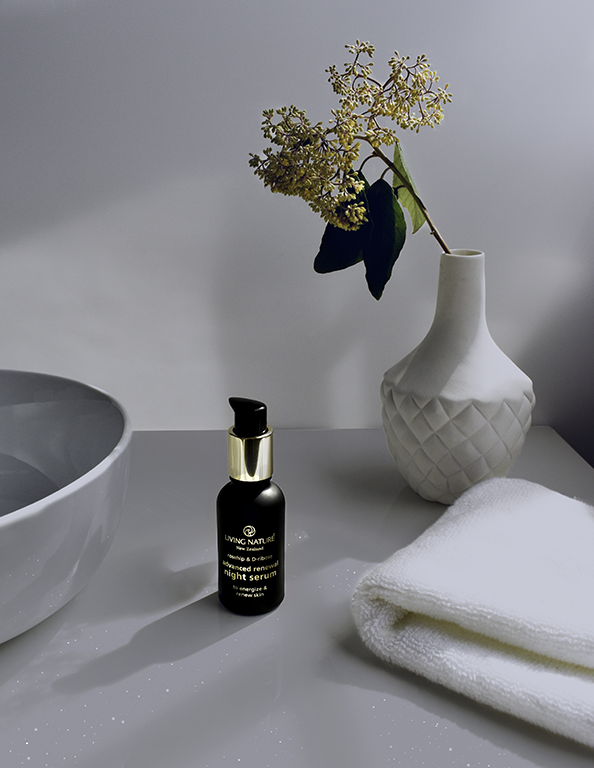 Traumhafte Öle & Seren von Living Nature sind 100% Naturkosmetik