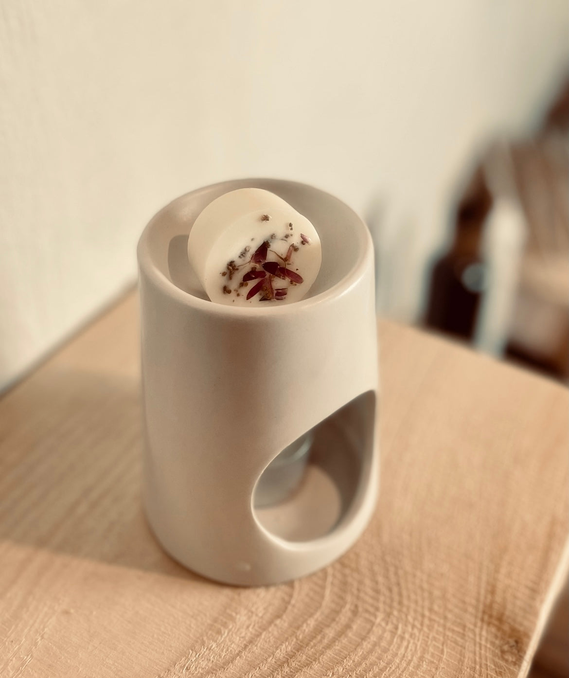 Duftwachs Rhabarberkuchen handgemacht. Basisnoten Vanille und Karamell sorgen für einen süßen und wohltuenden Abschluss.
