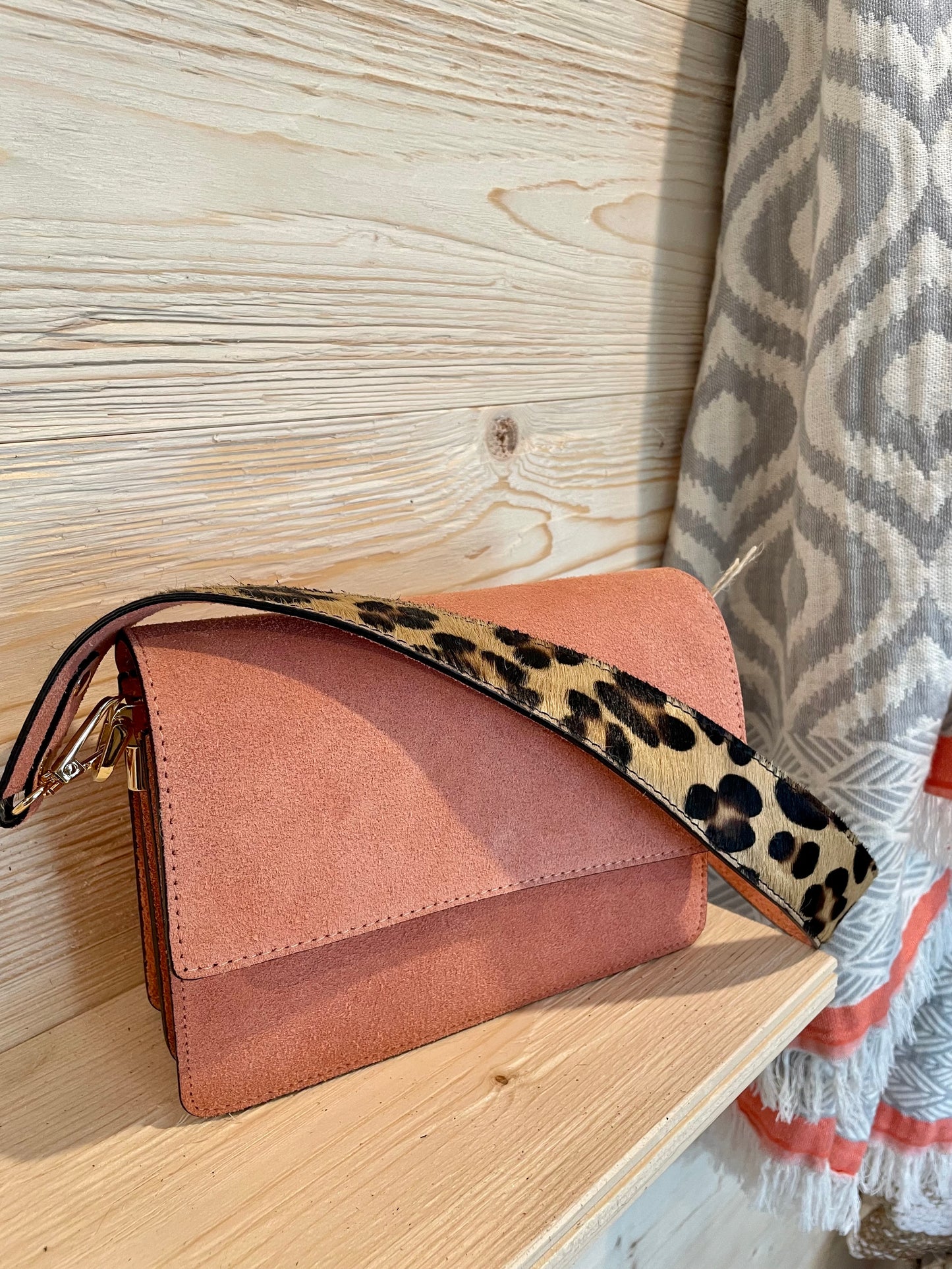 Italienische Echtledertasche Wildledertasche Coral