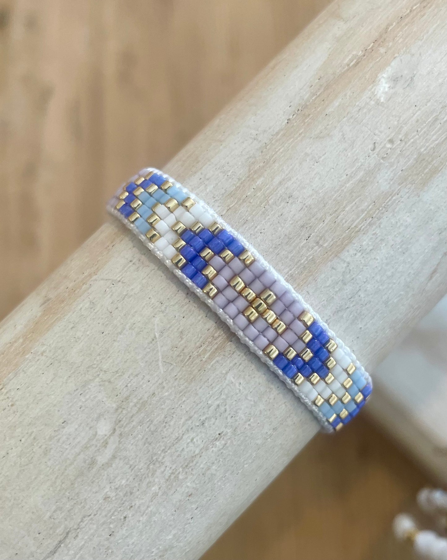 Web Armband Flieder/blau weiß
