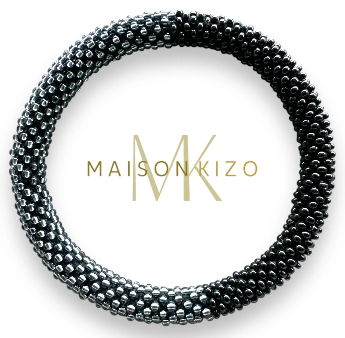 Fair Trade hergestelltes Glasperlen Armband mit Miyuki Perlen. In Handgearbeitet in elegantem Anthrazit-Silber und Schwarz