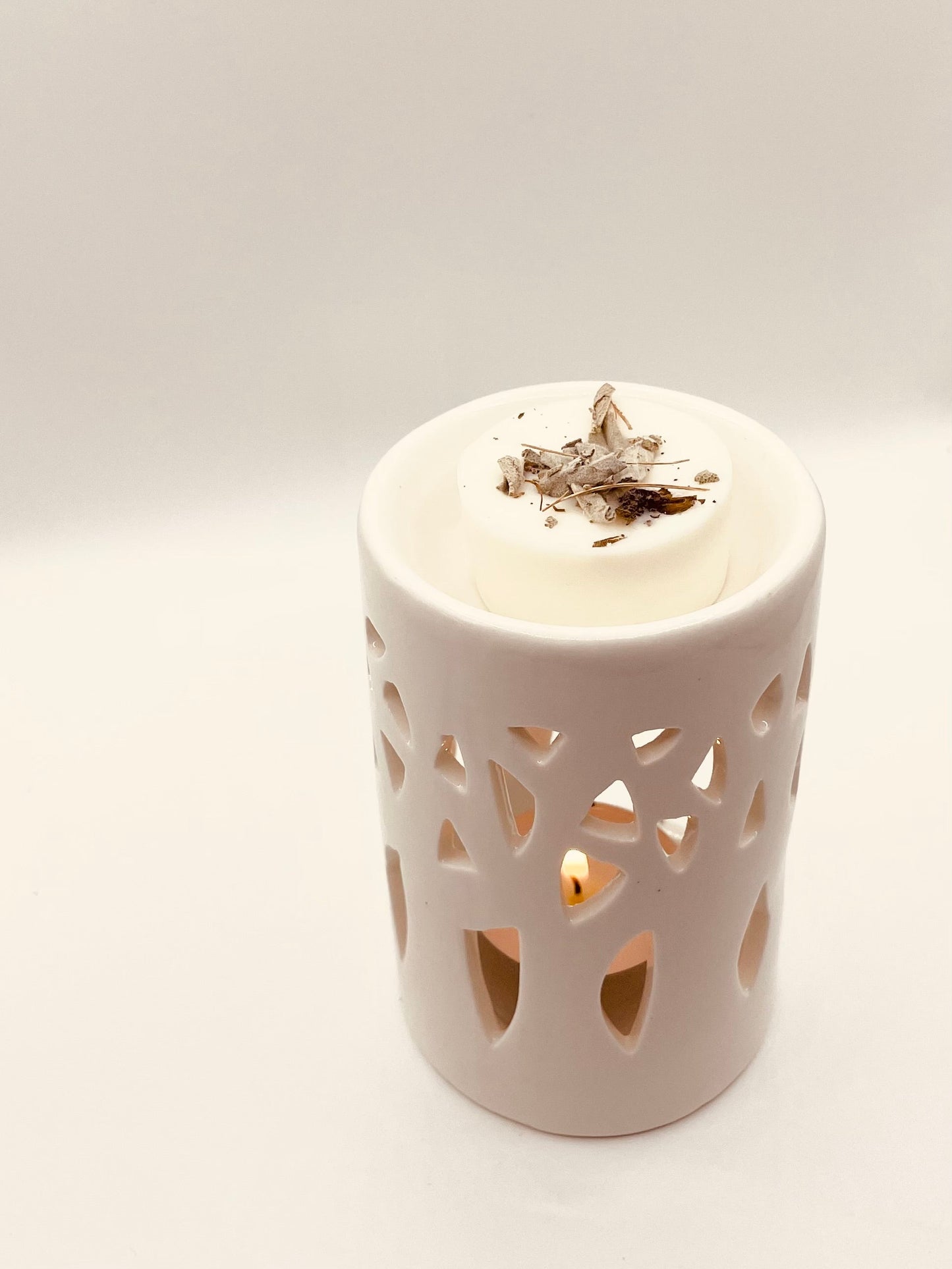 Duftmelts für deine Duftlampe mit dem Duft nach: blumigen und pudrigen Noten von Rose, Jasmin und Heliotrop