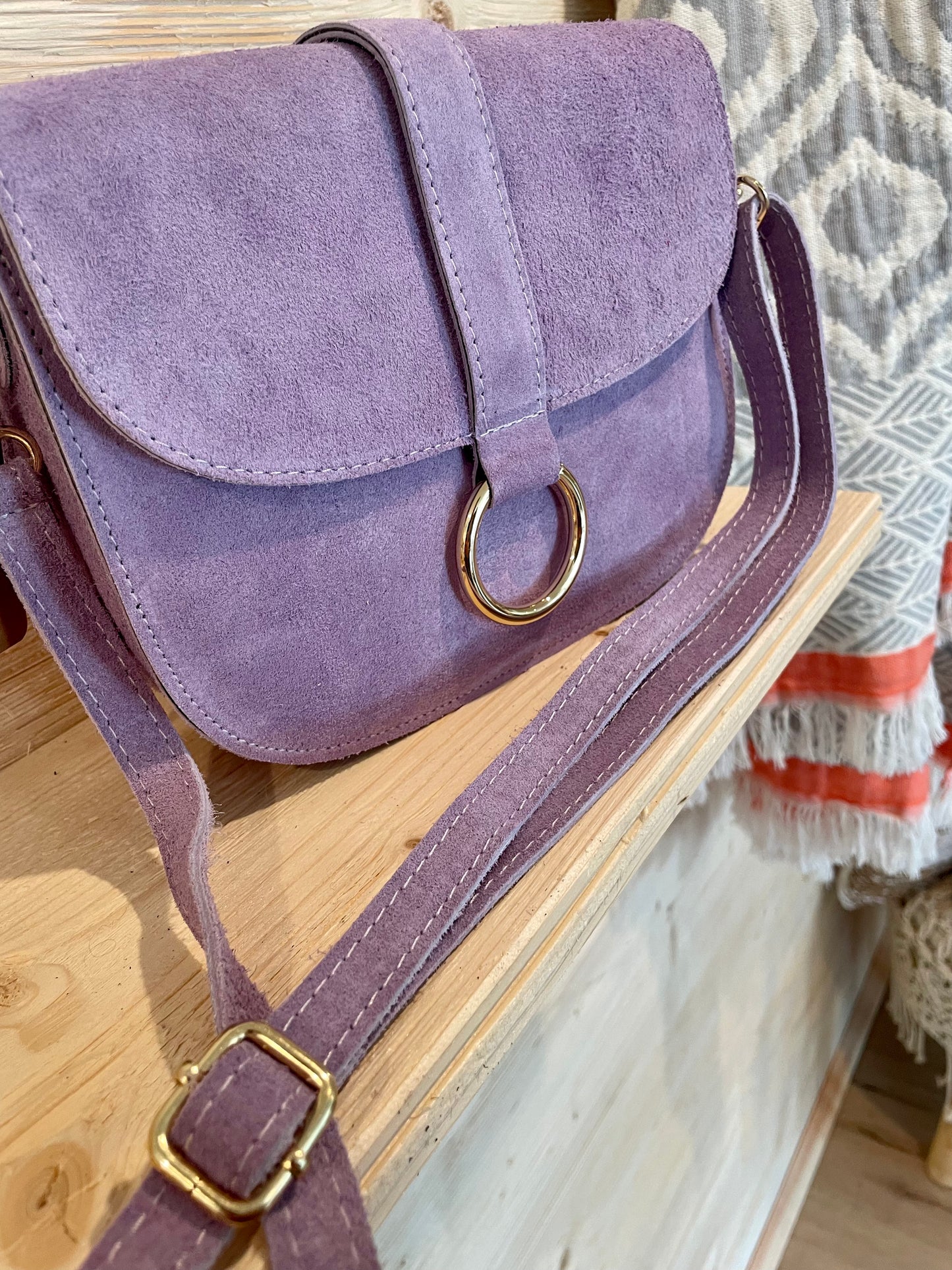 Italienische Echtledertasche Wildledertasche Flieder