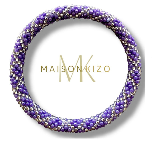 Fair Trade hergestelltes Glasperlen Armband mit Miyuki Perlen. Handgearbeitet in den Farben lila und Silber!