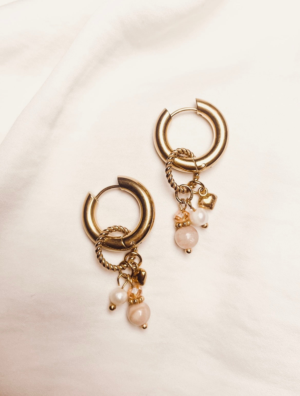 Nude Farbene Statement Creolen