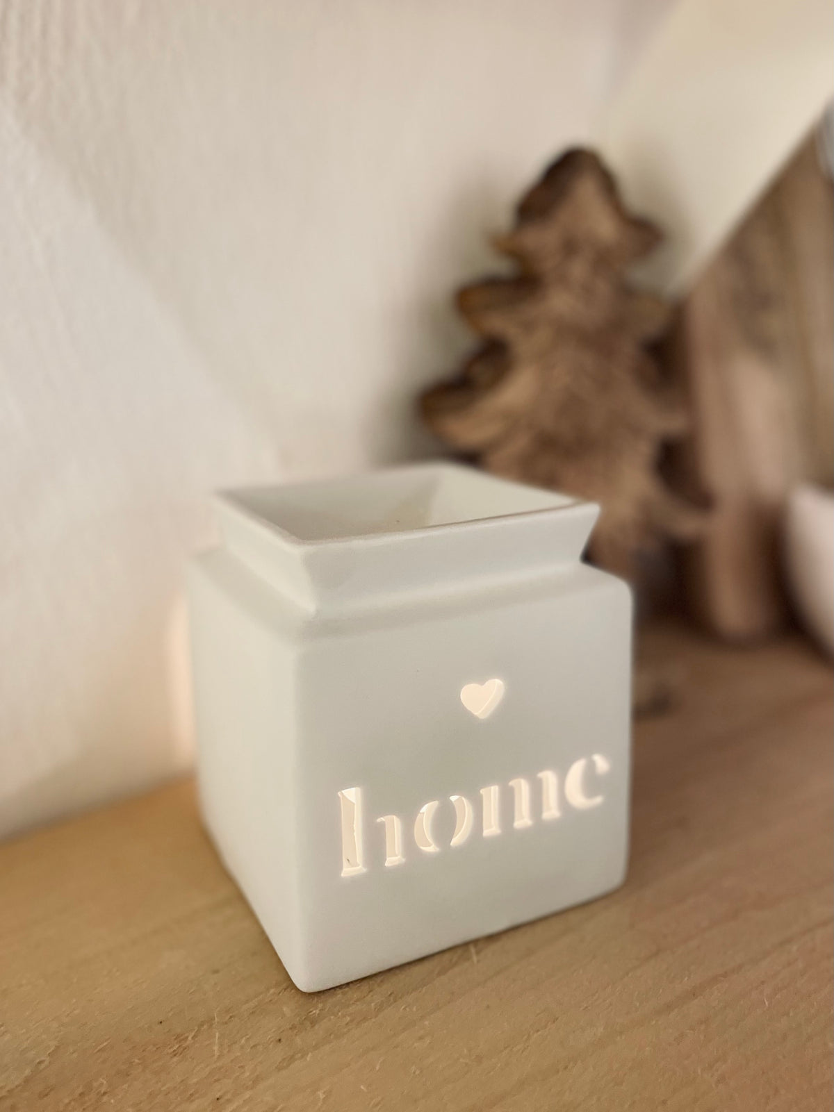 Keramik Duftlampe „Home“ Weiß