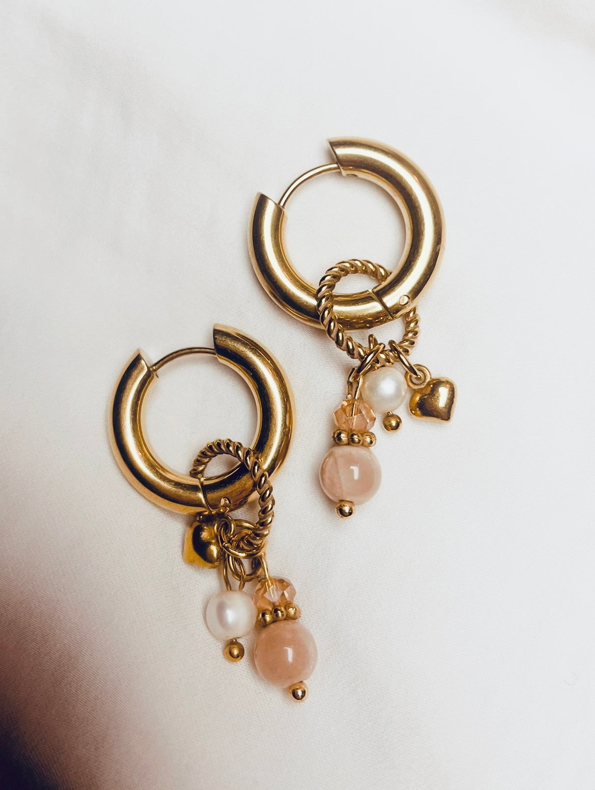 Nude Farbene Statement Creolen