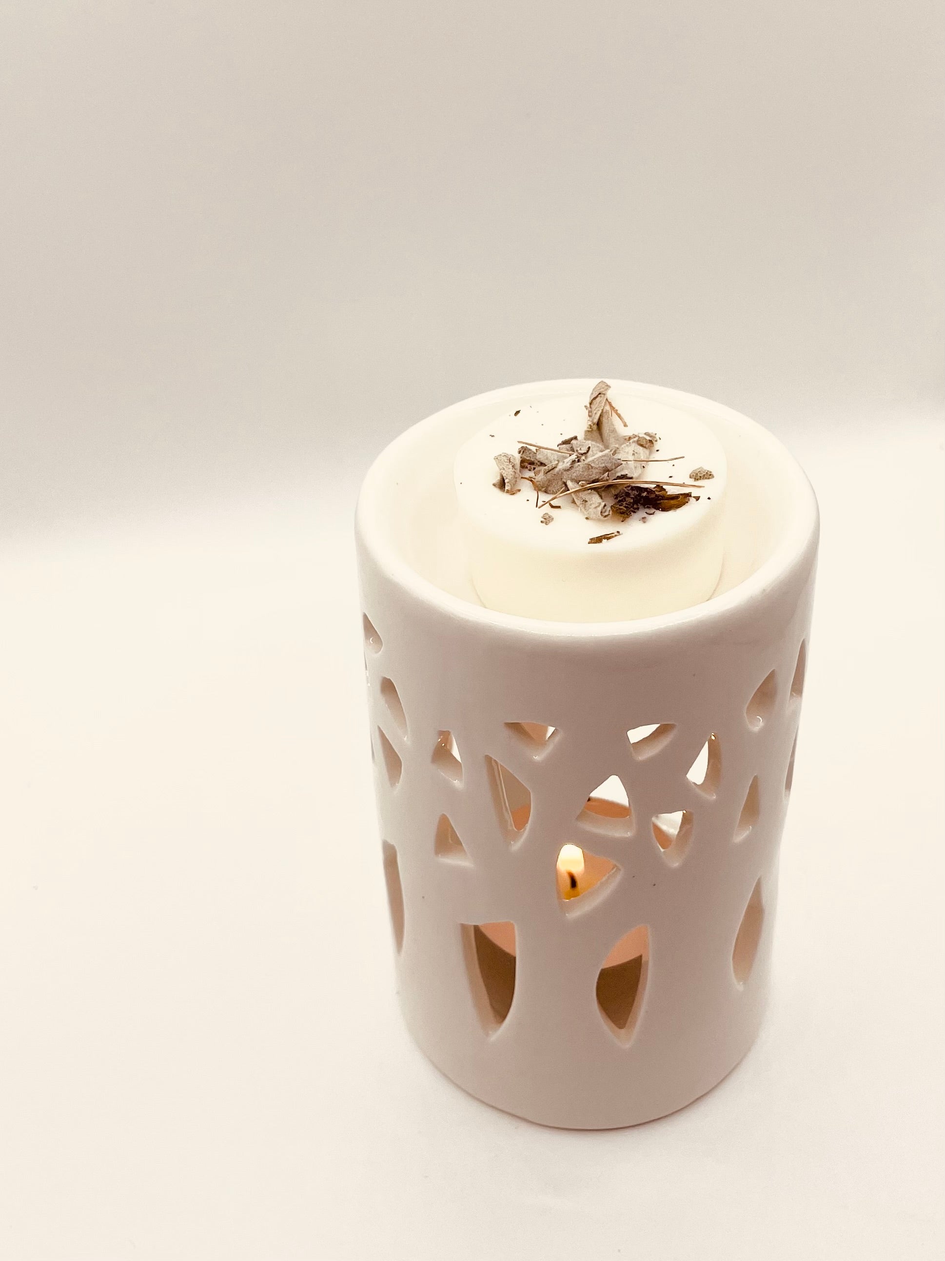 Duftmelts für deine Duftlampe mit dem Duft nach: blumigen und pudrigen Noten von Rose, Jasmin und Heliotrop 