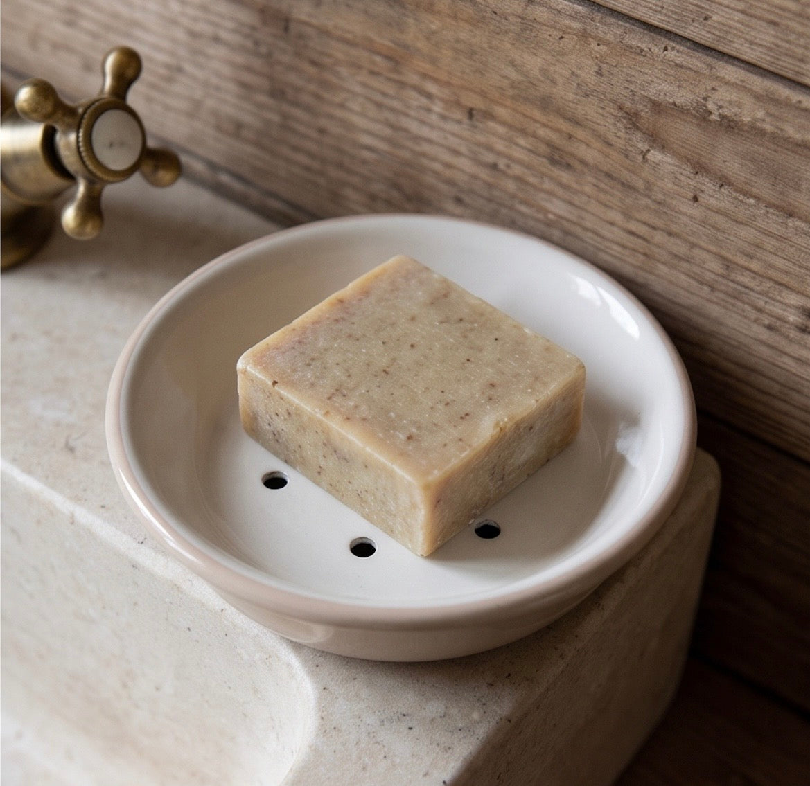 Beige-weiße Emaille-Seifenschale mit Vintage-Optik und abnehmbarer oberer Schale